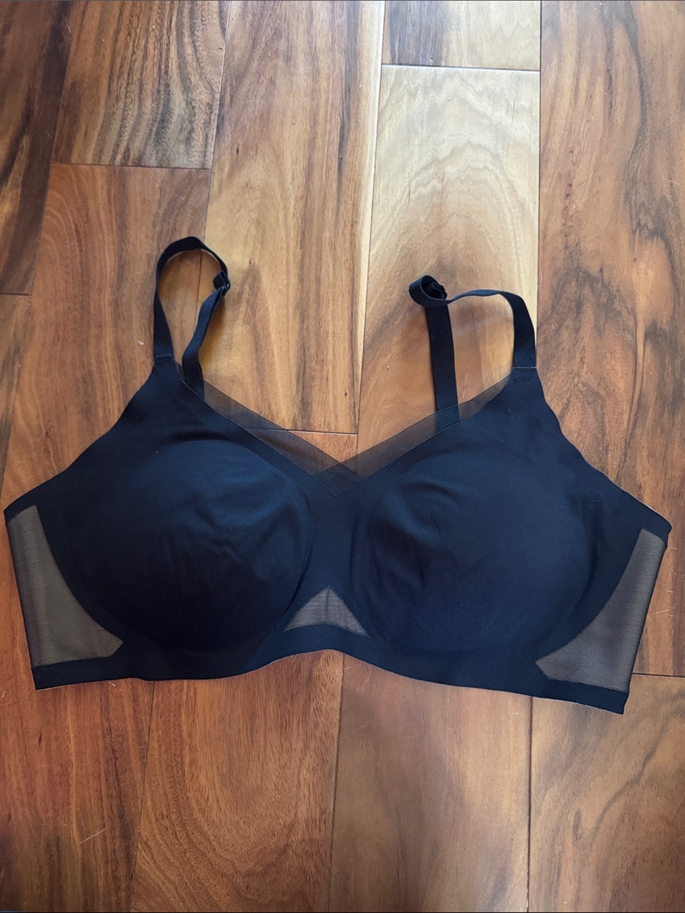 Honeylove Black Seamless Support Bra with Mesh Insets